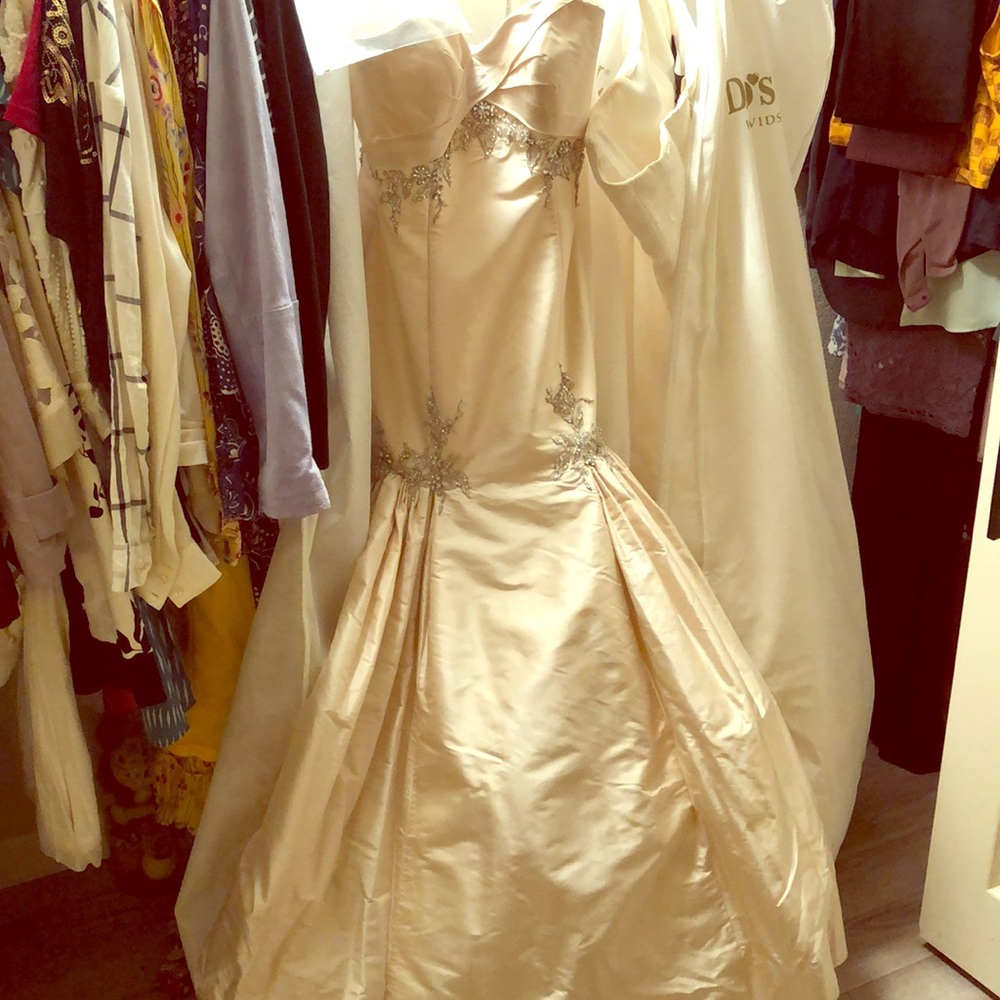 Mon Cheri Blush Wedding Dress bridal size 8